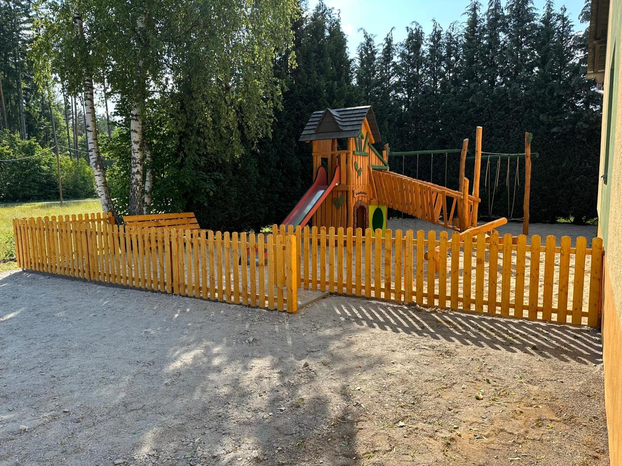 Forsthaus Luchsenburg Gasthof 2*